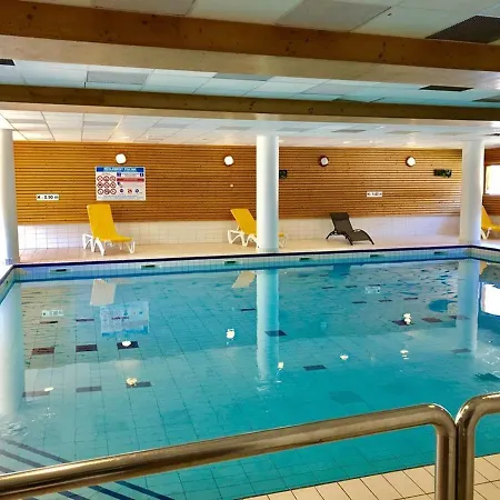 Skis Aux Pieds Avec Piscine, 1 Chambre, 1800 - Fr-1-322-370 Apartment Les Orres